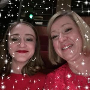 Meet your Posher, Suzanne